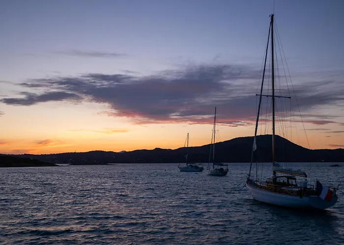 Upupa Sailing A Night Onboard! 船上ホテル ポルト・サン・パーオロ